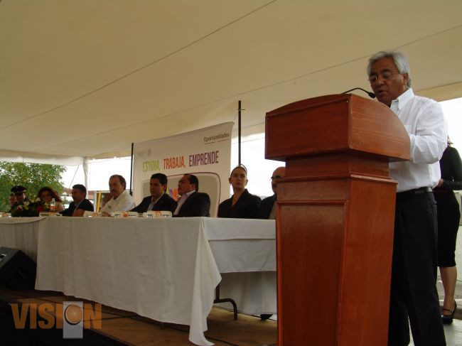 UTM, fue sede de la feria “¡vas! a mover a México