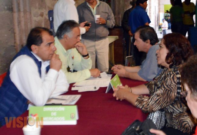 Atención directa a la ciudadanía en Audiencias Públicas.
