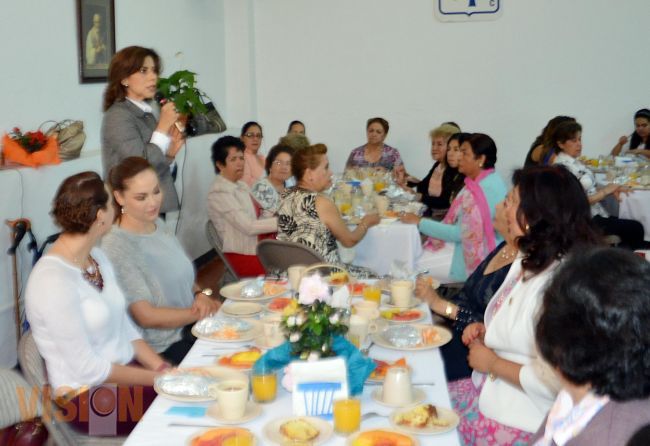 Reconoce Maggy Oribio, labor de vicentinas de Morelia.