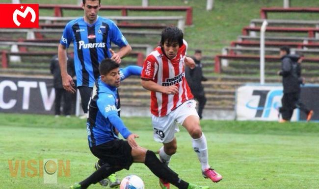 Hamilton Pereira primer refuerzo extranjero de Monarcas.