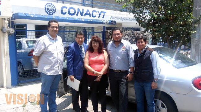 Dona CONACyT un vehículo a radio nicolaita para beneficio de sus distintas actividades.