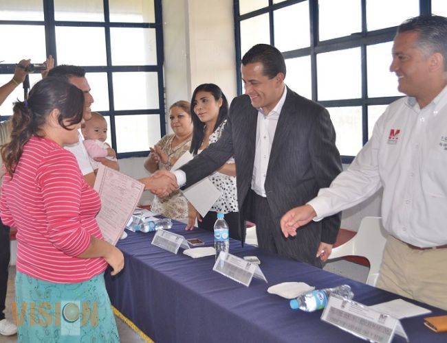 Benefician a internos con la campaña de regularización del Registro Civil