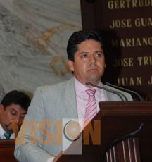 Entrevista con el diputado Antonio Garcia Conejo
