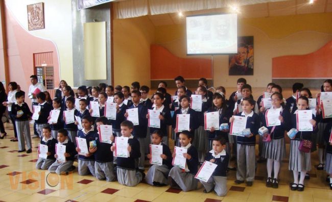 Fomentan valores entre alumnos de nivel básico.