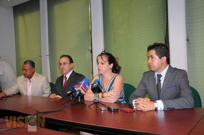Solventa finanzas adeudos con Municipios.