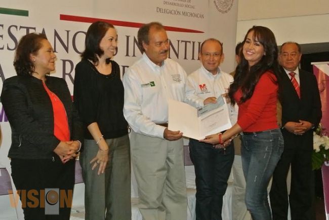 Entrega Sedesol recurso para 16 Estancias Infantiles en municipios de alta marginación