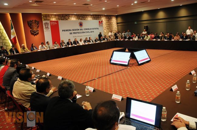 En sesión permanente, consejo estatal de protección civil ante proximidad de temporada de ciclones.