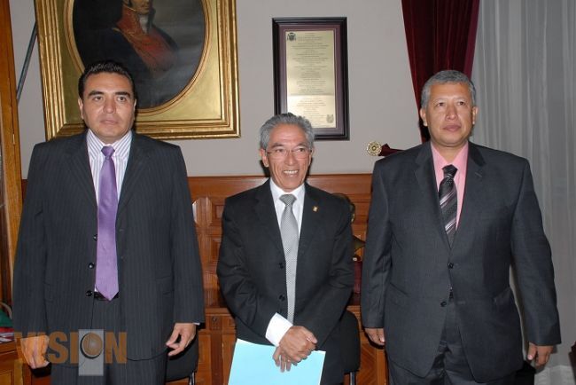 Toma protesta el nuevo Regente del Colegio de San Nicolás de Hidalgo
