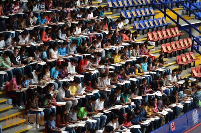 Aplica UMSNH examen de ingreso para nivel bachillerato sin contratiempos.