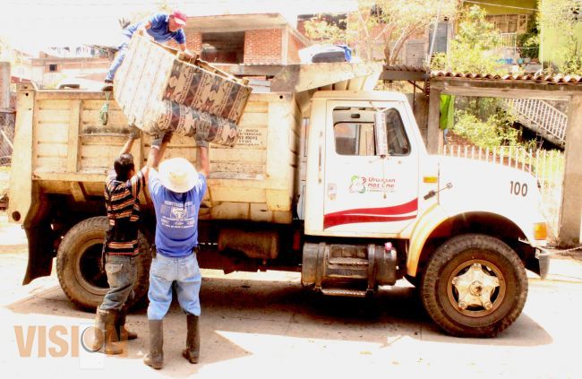 Incorpora gobierno local más camiones al servicio de recolección de basura