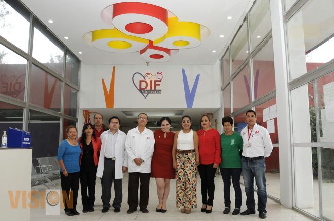 DIF Michoacán refuerza atención a la discapacidad.