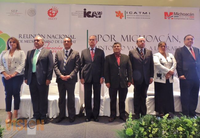 Se inauguró la Reunión Nacional de Medio Término de los ICAT.
