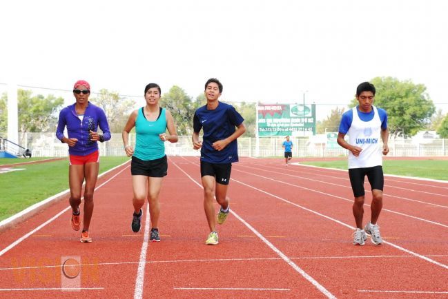 Pista Atlética de la UMSNH sede de entrenamientos para el CACAC Juvenil.