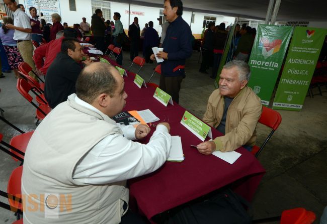 Llega audiencia pública a la colonia López Mateos.