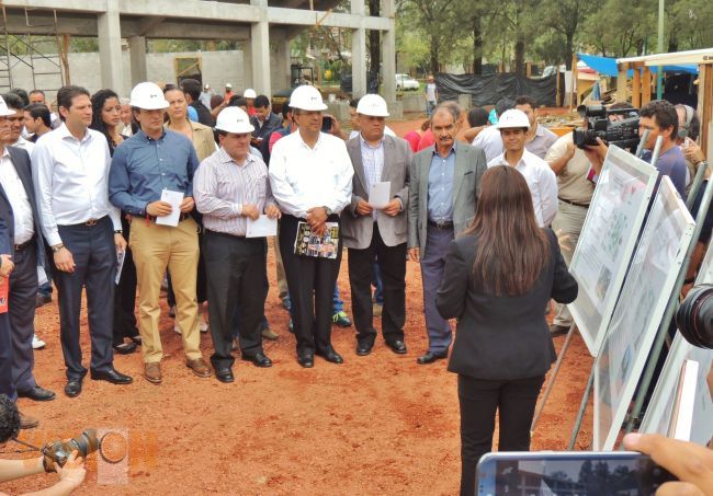 Avance del 90% registra Complejo Acuático de la Unidad Deportiva Morelos-Indeco. 