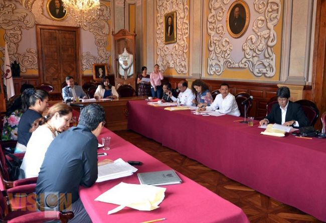 Tres finalistas para candidatas a la Presea Amalia Solórzano