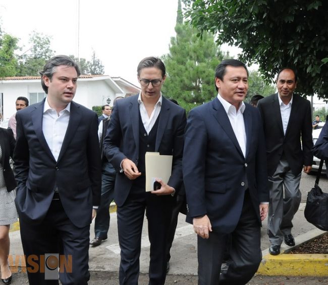 Reunidos en Michoacán, medio Gabinete Federal