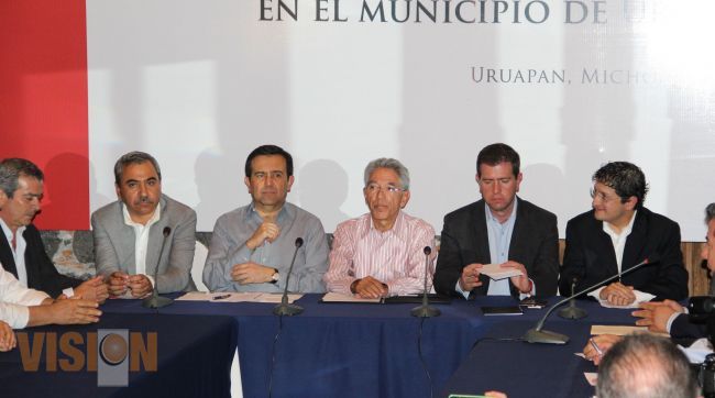 Uruapan se confirma como municipio líder en facilitar apertura de negocios
