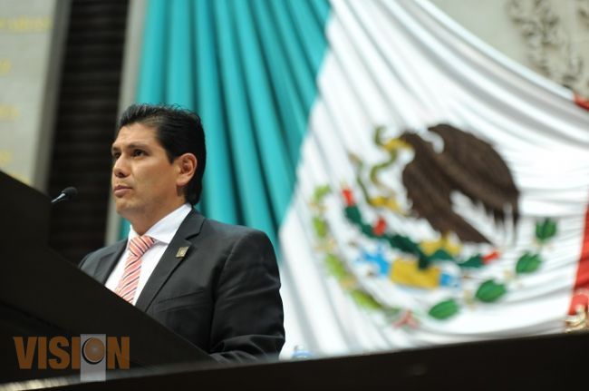 Michoacanos aprobaban manera de gobernar del ex mandatario Fausto Vallejo: Ernesto Núñez