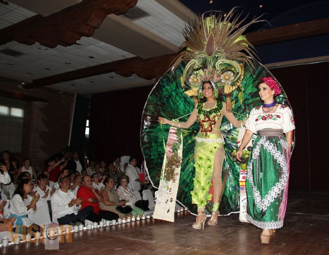 Academia y CECADES deL DIF Uruapan consolidan su prestigio