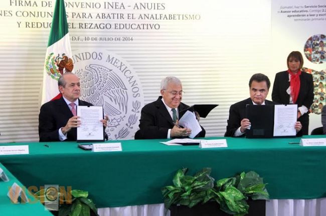 Cierran filas contra el analfabetismo ANUIS e INEA