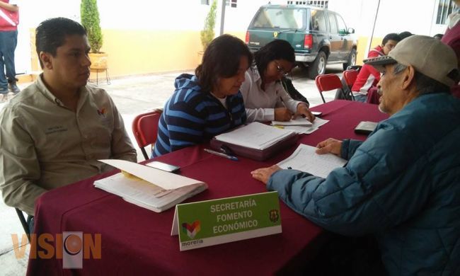 Ventanilla única en la colonia Felícitas del Río.