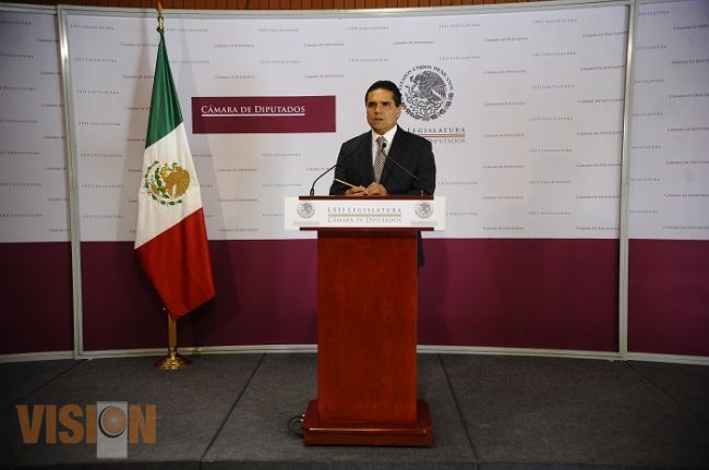Obras en Michoacán llegan por trabajo de gestión, asegura Silvano Aureoles