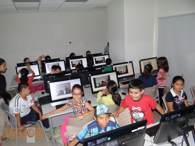 Arranca el “tecnoverano 2014” en el Polifórum Digital de Morelia.