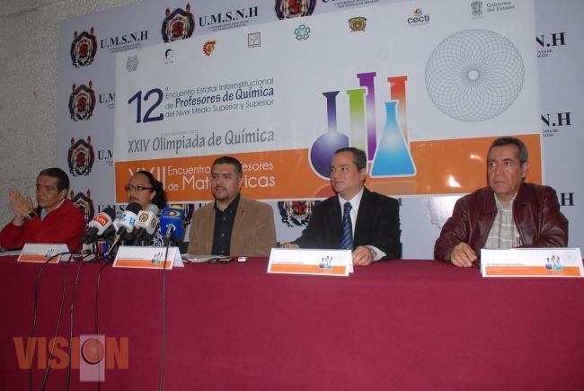 La UMSNH apoya el fortalecimiento de los diversos niveles educativos en el Estado.