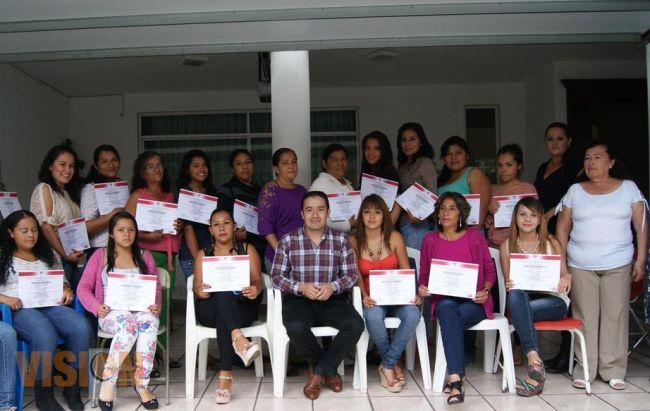 Apoya SNE con talleres de empleabilidad a población de colonias vulnerables de Morelia.