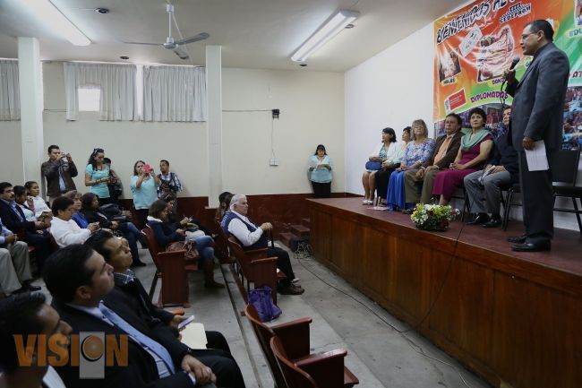 Se capacitarán docentes durante el verano.