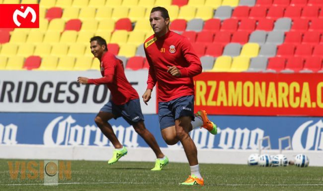 Vamos por los tres puntos: Oscar Fernández.