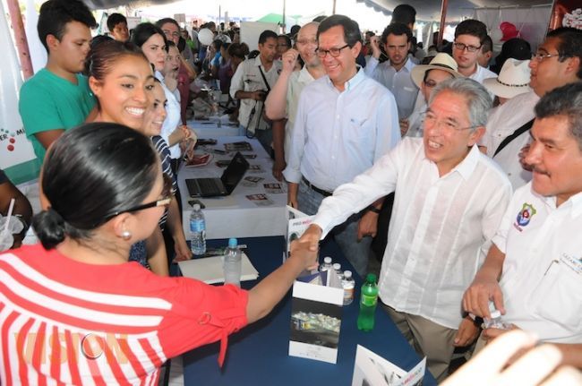 Con desarrollo en Lázaro Cárdenas, lo habrá en todo el estado: Salvador Jara