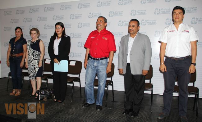 Aldo Macías abrió línea de créditos por 1.5 mdp para microempresas