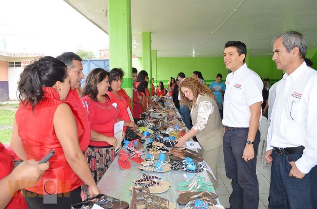 El gobierno fomenta el autoempleo a travez de talleres de capacitación