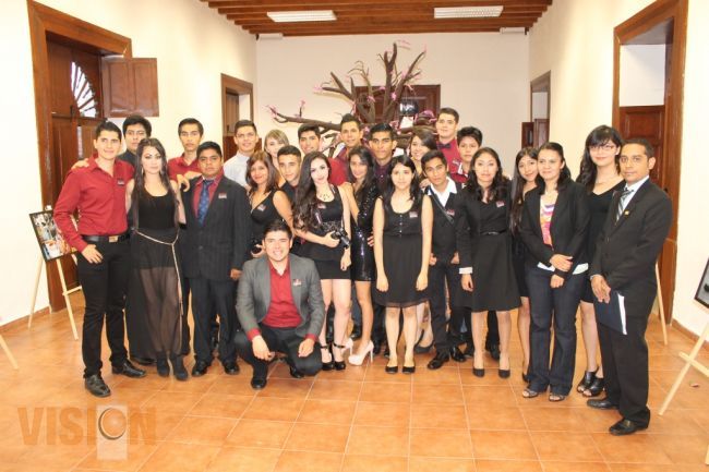 Gobierno municipal impulsa la creatividad de jóvenes uruapenses