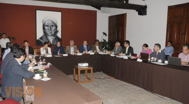 En sesión permanente, consejo estatal de protección y vigilancia de los derechos de niños.