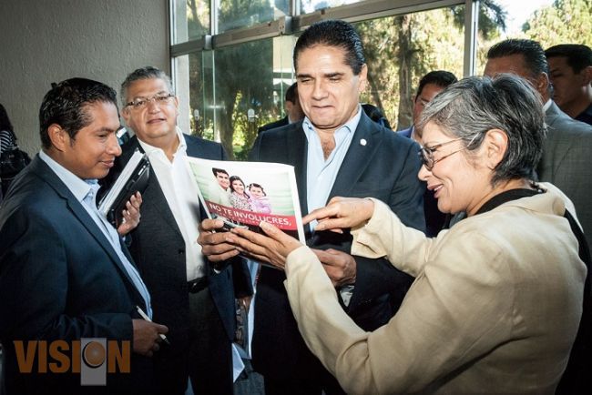 Seguridad y tranquilidad para quienes ejercen el periodismo en Michoacán exige Silvano Aureoles 