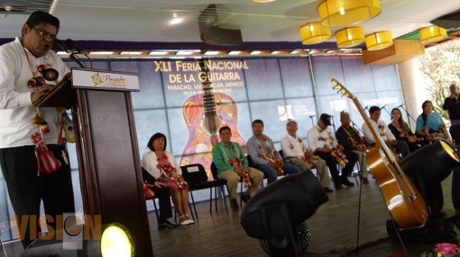 Paracho muestra al mundo el gran badaje cultural que lo identifica