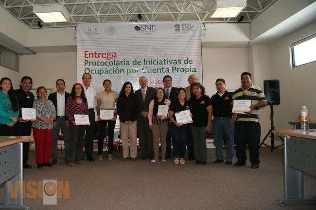 Estado y Federación continúan con los trabajos en pro del empleo.