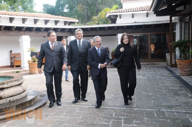 Solicita Jara Guerrero una coordinación entre los tres niveles de Gobierno para el avance integral