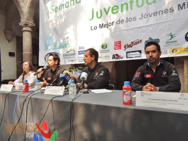 La Sejoven presenta programa de actividades del Día Internacional de la Juventud 2014.