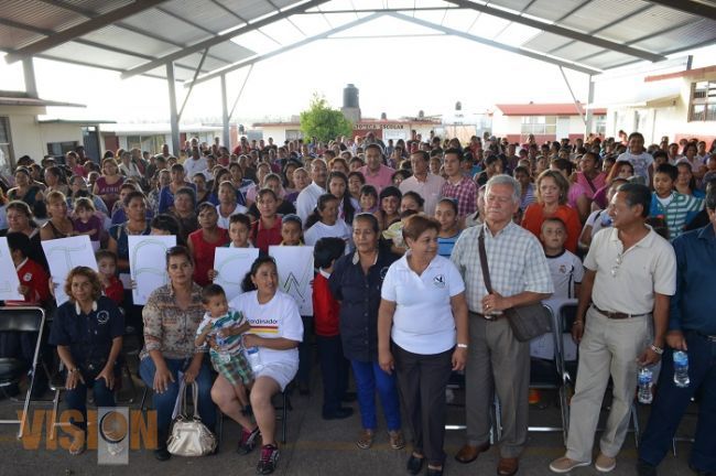 Ayuntamiento de Morelia entrega 400 apoyos económicos del programa estímulos de la educación