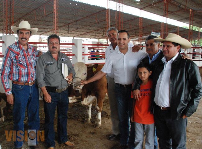 Se pondrá la tecnología al servicio de los ganaderos michoacanos.