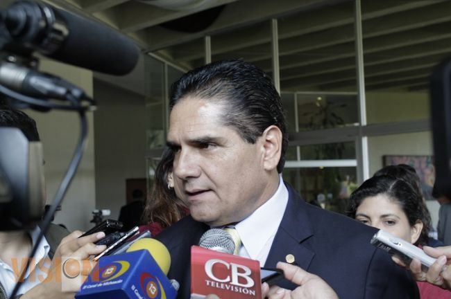 Lastimoso que michoacanos no pueden adquirir la canasta básica: Silvano Aureoles