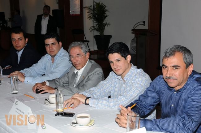 Empresario uruapenses se suman al desarrollo de su región; Visitará Peña Nieto la ciudad