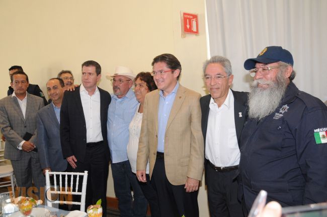 Los michoacanos debemos fortalecer al Estado para dejar de depender de la Federación: SJG.