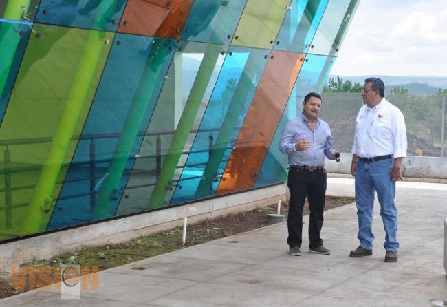 Supervisa Presidente Municipal construcción de estancia infantil en Ave. Amalia Solórzano