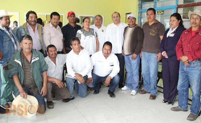 Dan seguimiento a proyecto de la carretera Uruapan-Los Reyes