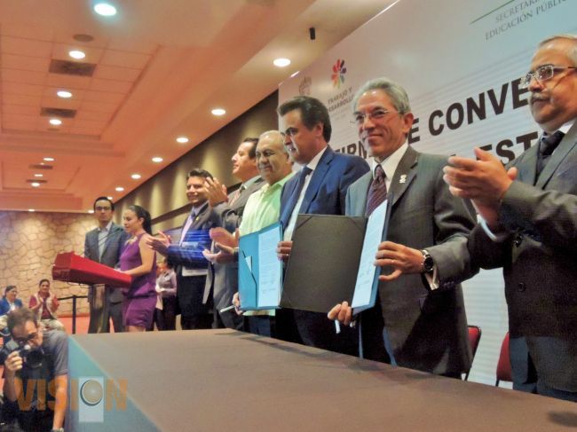 INEA alfabetizará a 87 Mil Michoacanos en los próximos cuatro años.